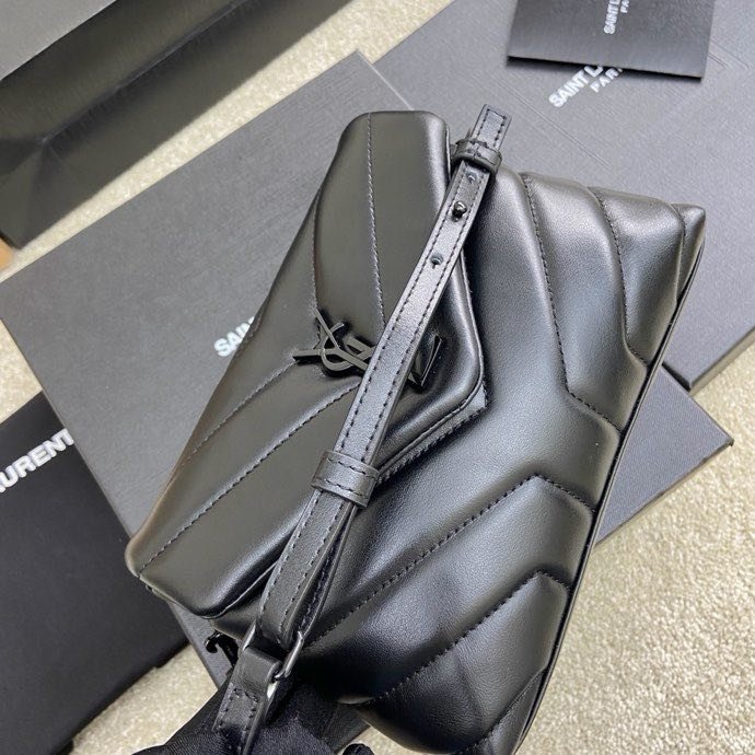 Сумка через плечо LouLou 20 см фото 5