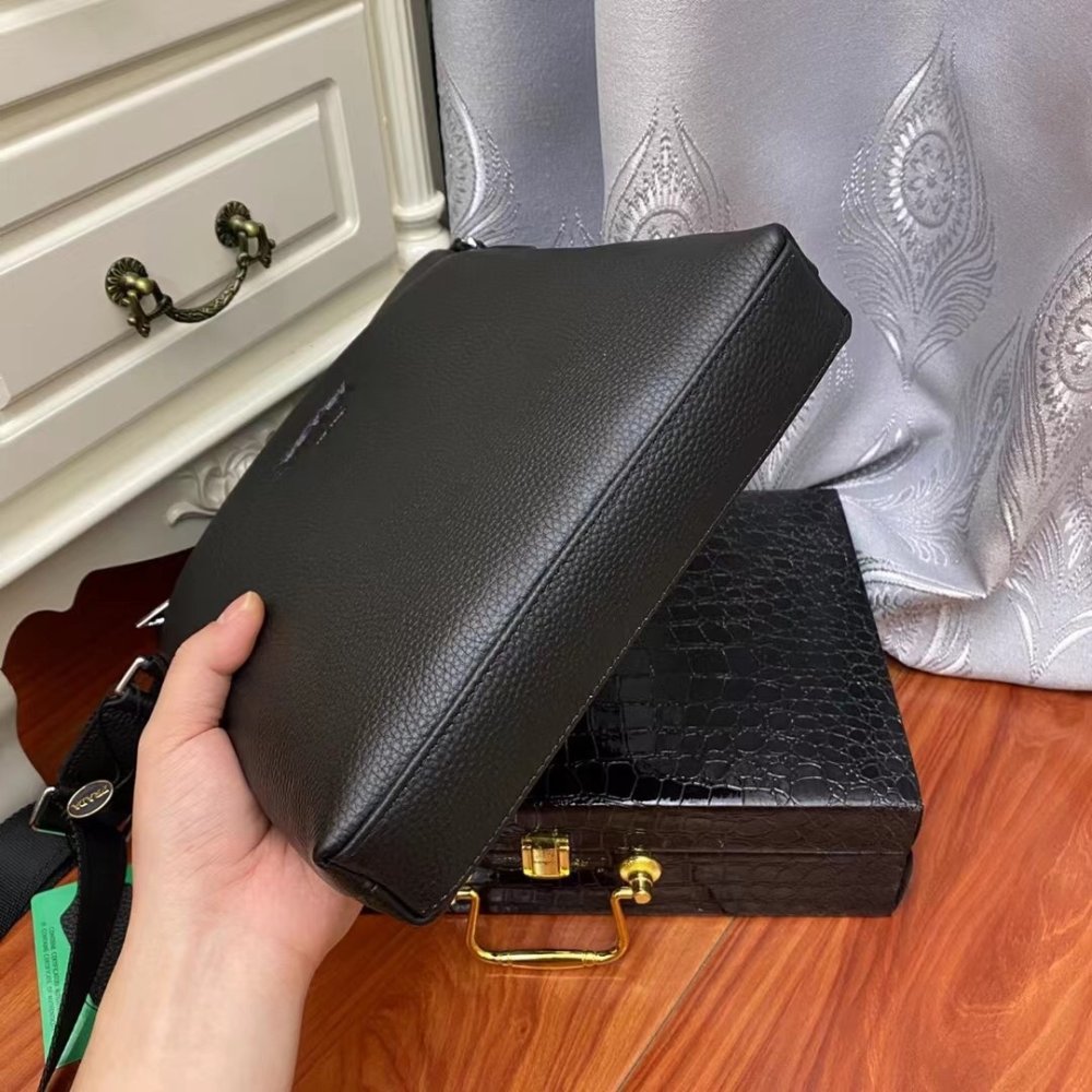 Сумка через плечо мужская 24 см фото 6