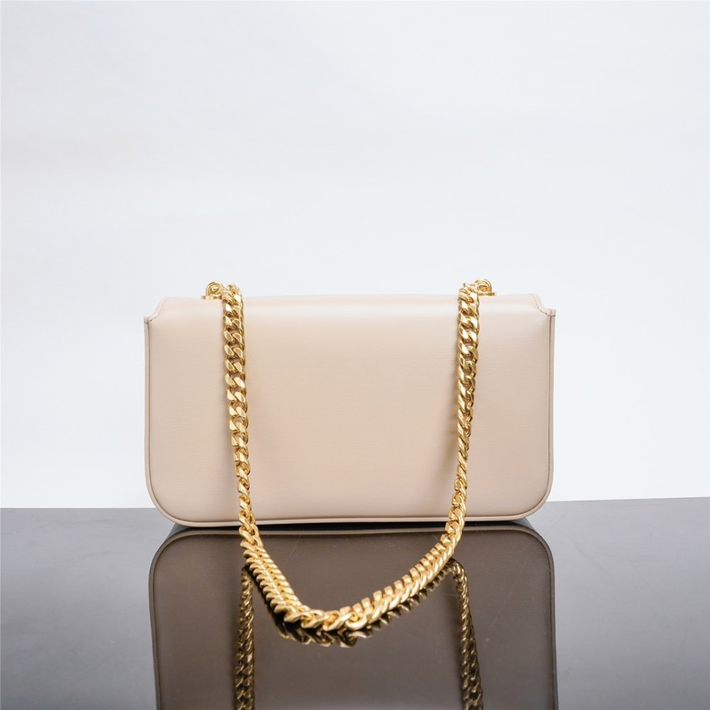 A bag across shoulder on chain leather 20 cm фото 5