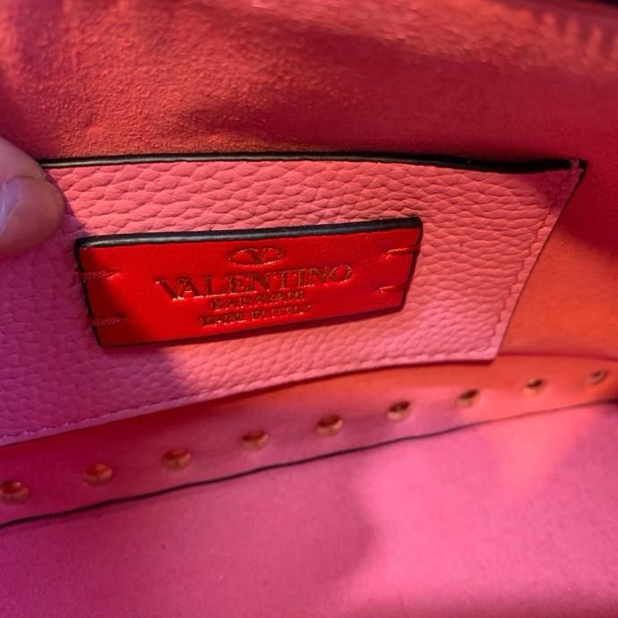 Сумка через плечо Rockstud из мелкозернистой телячьей кожи 19 см фото 5