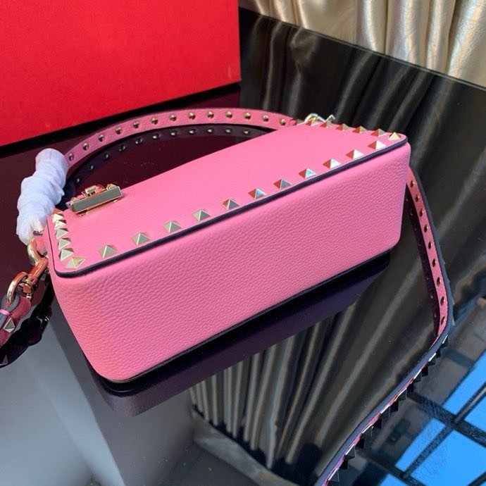 Сумка через плечо Rockstud из мелкозернистой телячьей кожи 19 см фото 9