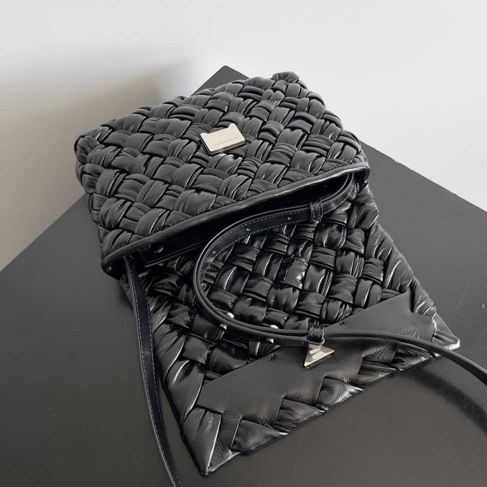 Сумка через плечо RUMPLE MESSENGER 21 см фото 5