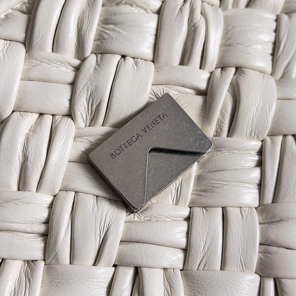 Сумка через плече RUMPLE MESSENGER 21 см фото 6