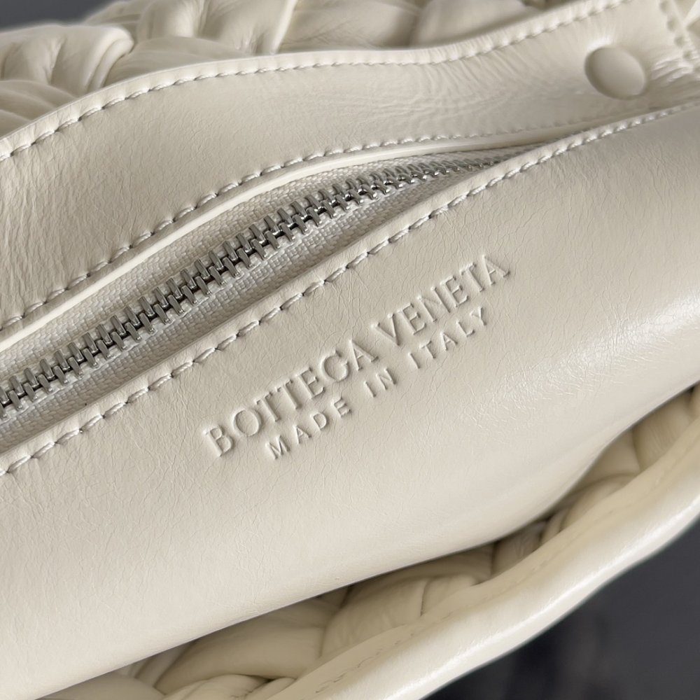 Сумка через плече RUMPLE MESSENGER 21 см фото 8