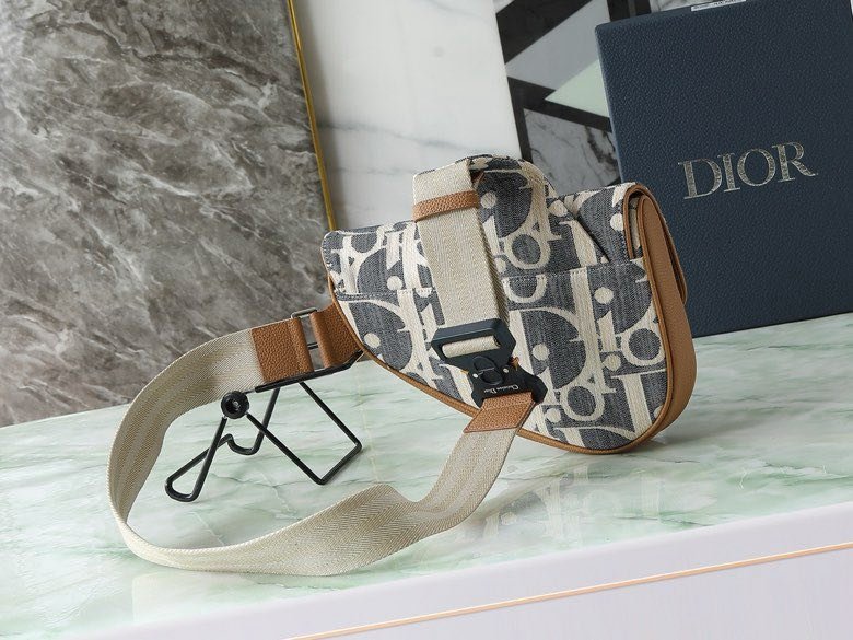 A bag across shoulder Saddle 27 cm фото 7