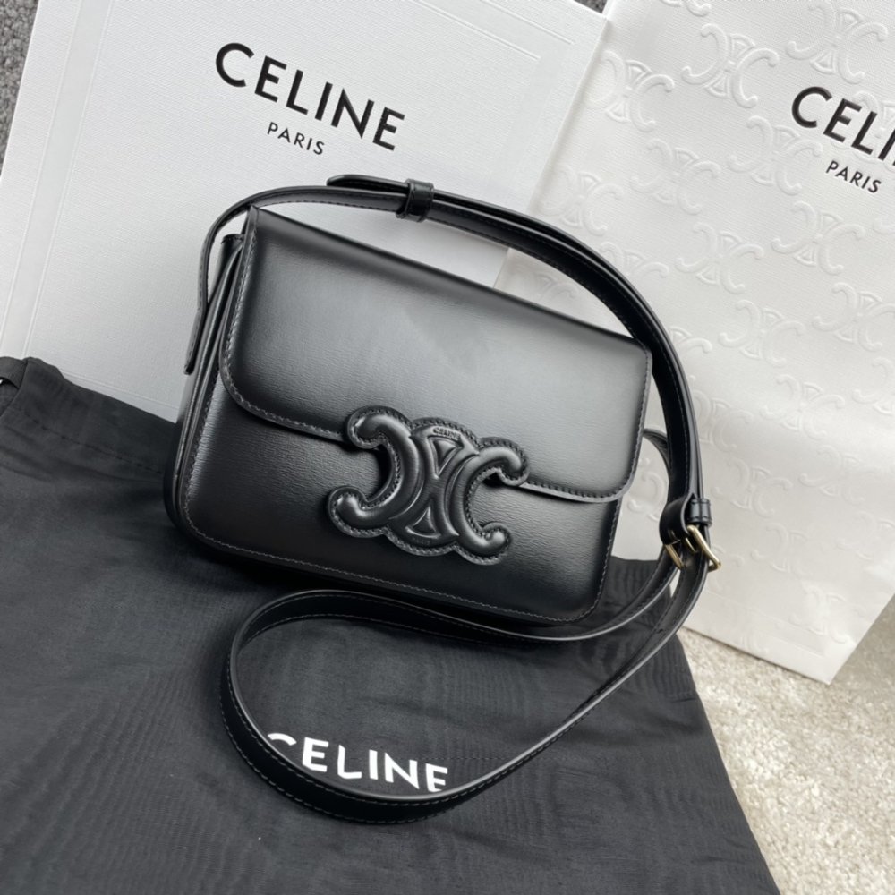 A bag across shoulder TEEN TRIOMPHE 18 cm of veal skin