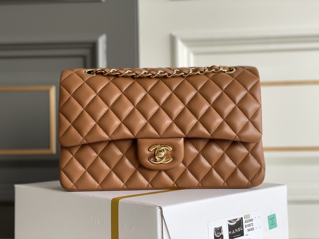 Сумка Classic Flap 25 см