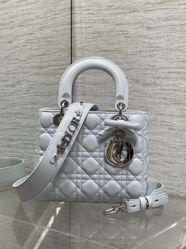 Сумка Classic Lady Dior 20 см