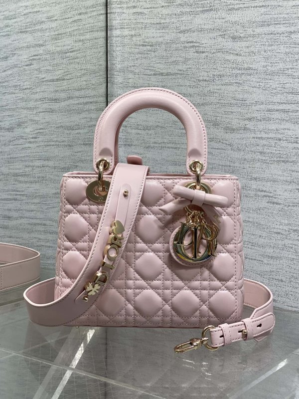 Сумка Classic Lady Dior 20 см