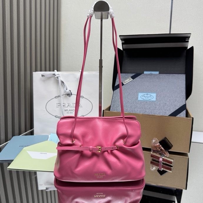 Сумка Cloud Bag кожаная 25 см