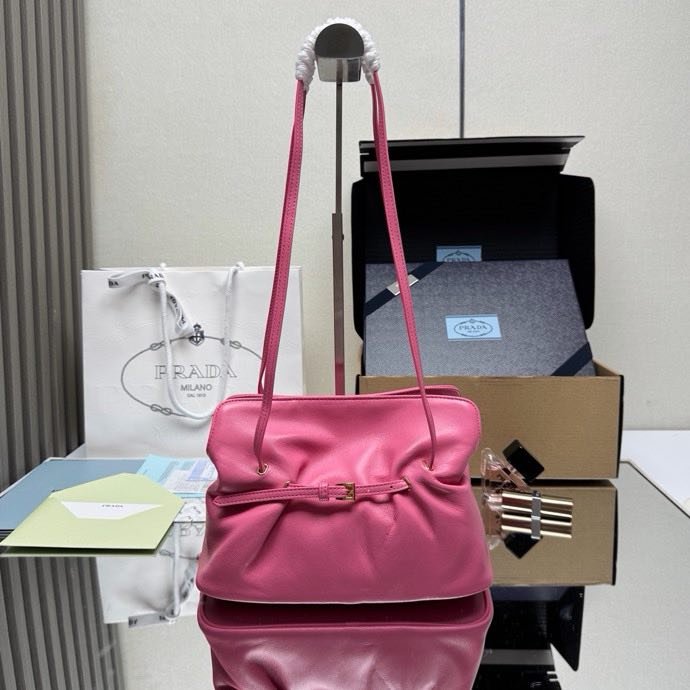 Сумка Cloud Bag кожаная 25 см фото 4