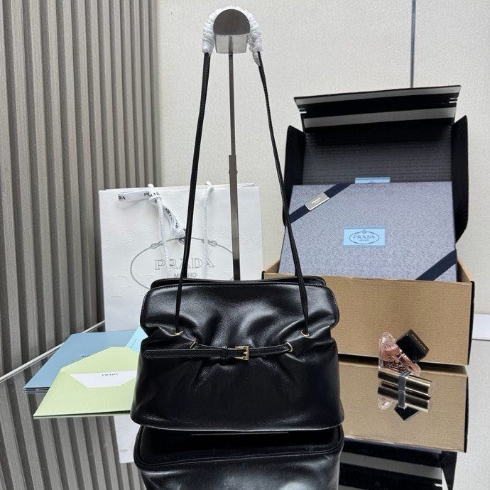 Сумка Cloud Bag кожаная 25 см фото 5