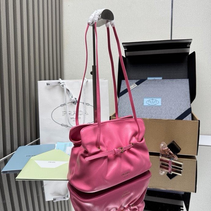 Сумка Cloud Bag кожаная 25 см фото 6