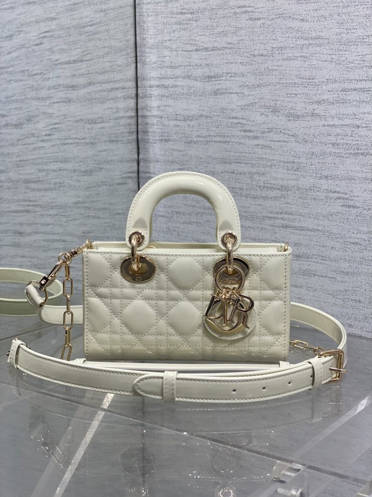 Сумка D-joy кожаная 19 см