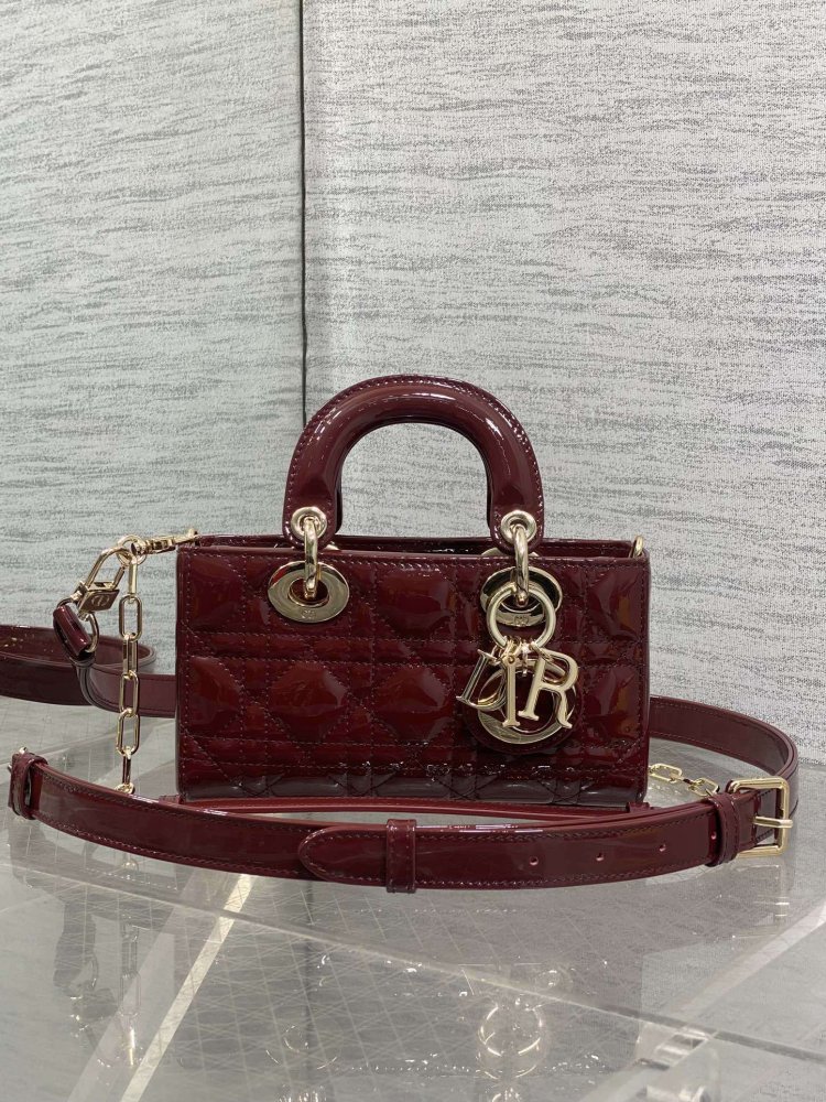 Сумка D-joy кожаная 19 см