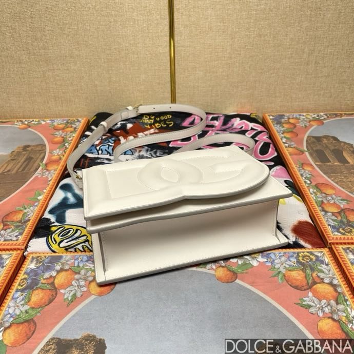 Сумка DG Logo через плече шкіряна жіноча 20 см фото 5