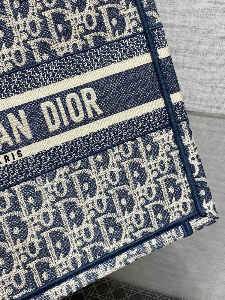 Сумка Dior Tote 26 см фото 3