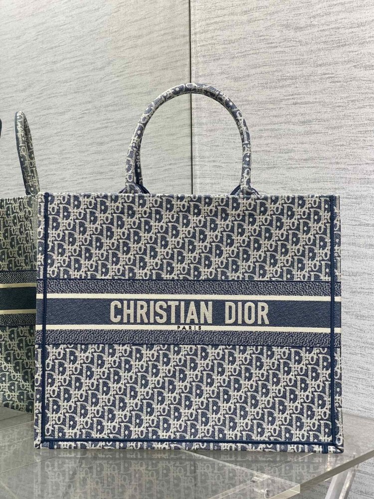 Сумка Dior Tote 42 см