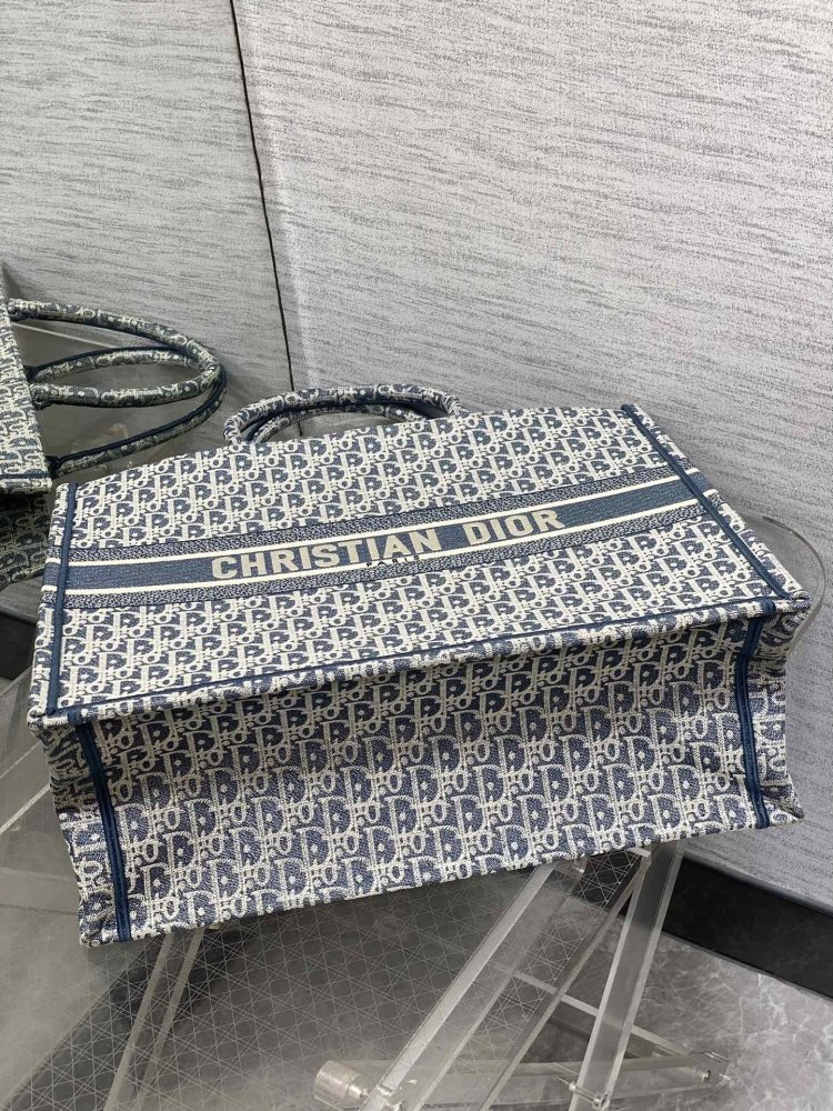 Сумка Dior Tote 42 см фото 7