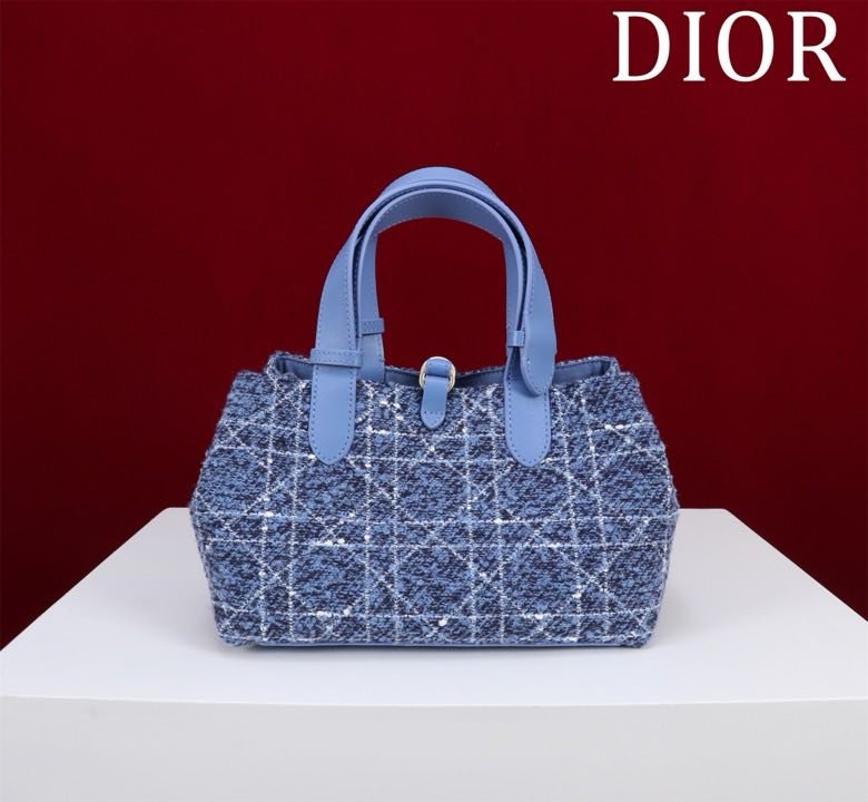 Сумка Dior Toujours из кожи 23 см фото 3