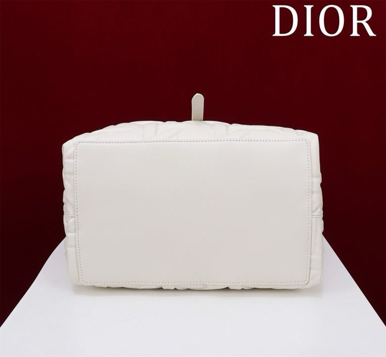 Сумка Dior Toujours из кожи 28 см фото 3