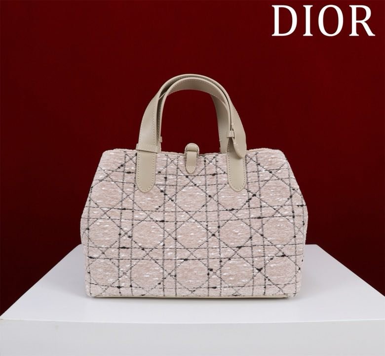 Сумка Dior Toujours из кожи 28 см фото 3