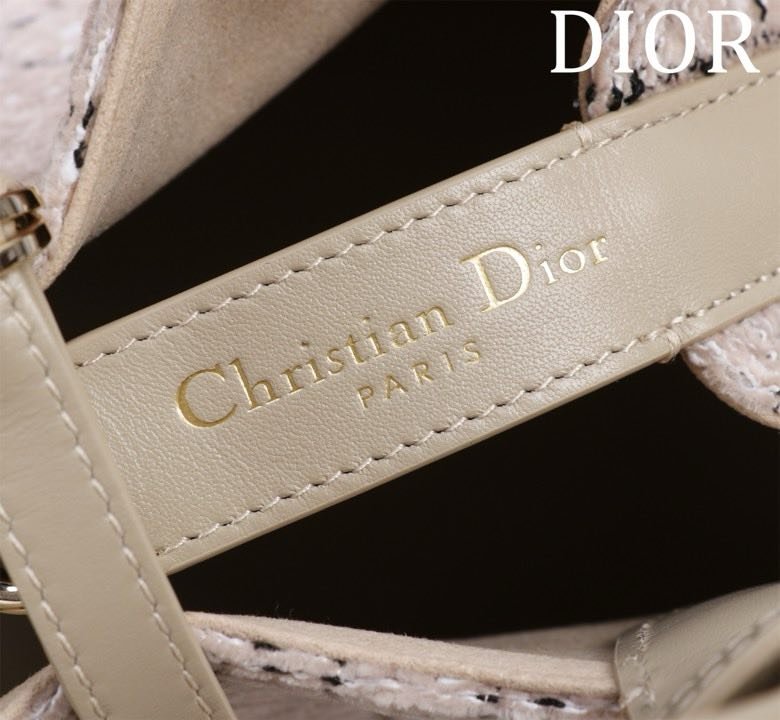 Сумка Dior Toujours из кожи 28 см фото 9