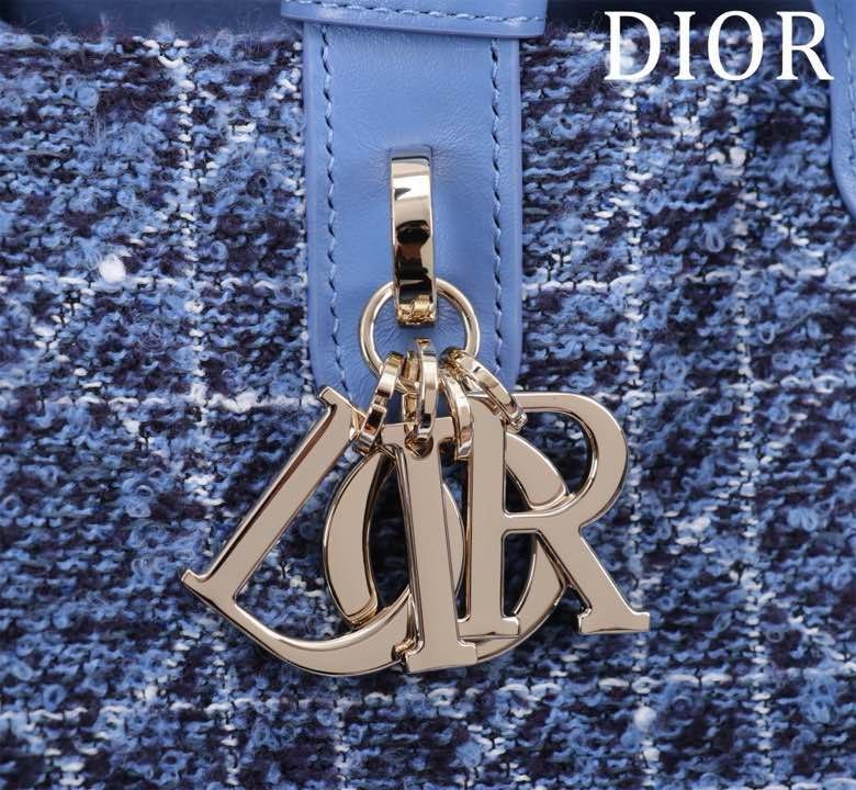 Сумка Dior Toujours из кожи 37 см фото 15