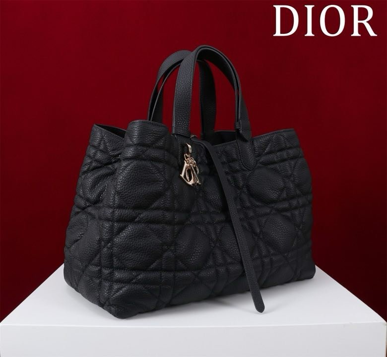 Сумка Dior Toujours из кожи 37 см фото 2