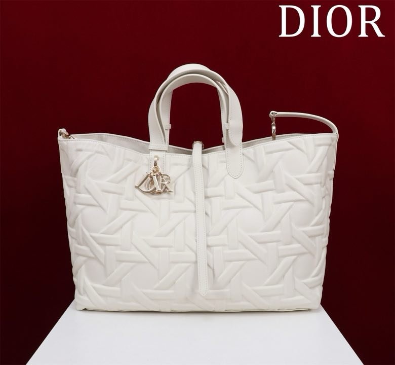 Сумка Dior Toujours из кожи 37 см фото 2
