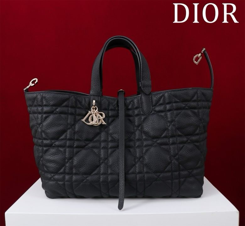 Сумка Dior Toujours из кожи 37 см фото 3