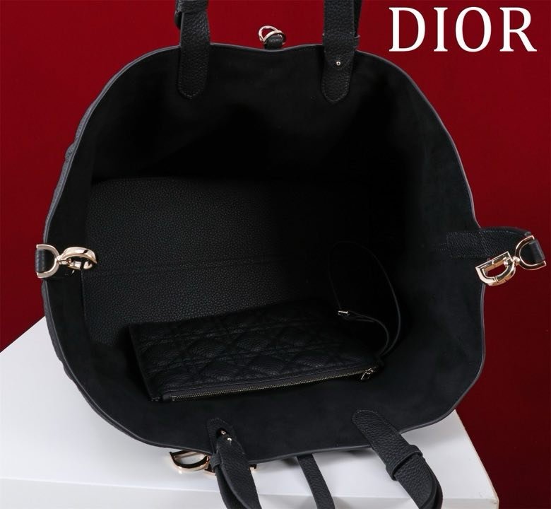 Сумка Dior Toujours из кожи 37 см фото 4