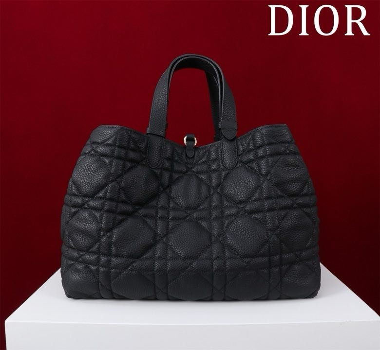 Сумка Dior Toujours из кожи 37 см фото 5