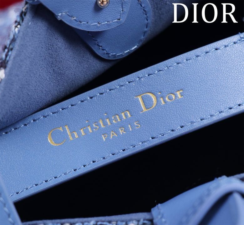Сумка Dior Toujours из кожи 37 см фото 5