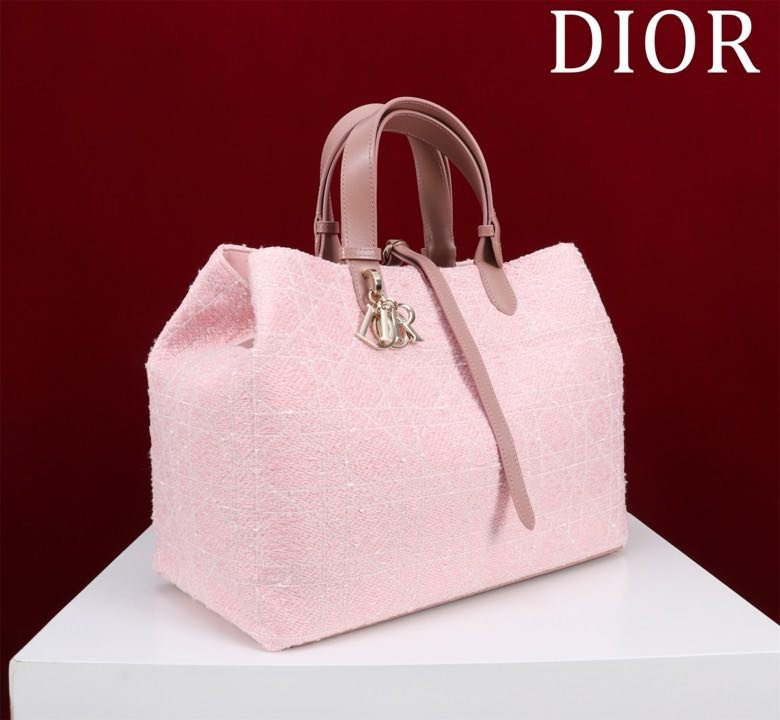 Сумка Dior Toujours из кожи 37 см фото 5