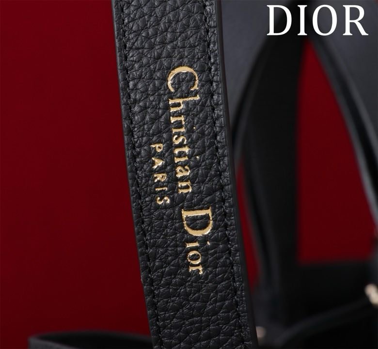 Сумка Dior Toujours из кожи 37 см фото 7