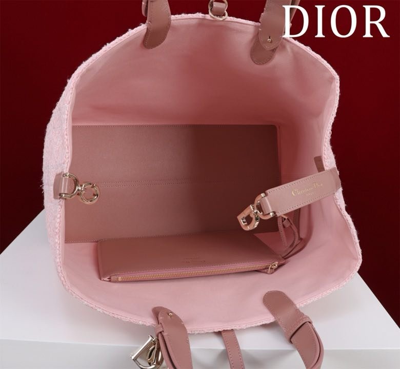 Сумка Dior Toujours из кожи 37 см фото 7