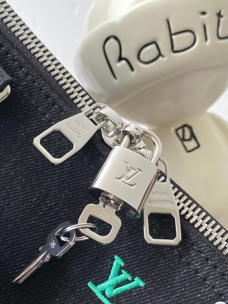 Сумка дорожняя Keepall Bandouliere 50 фото 5