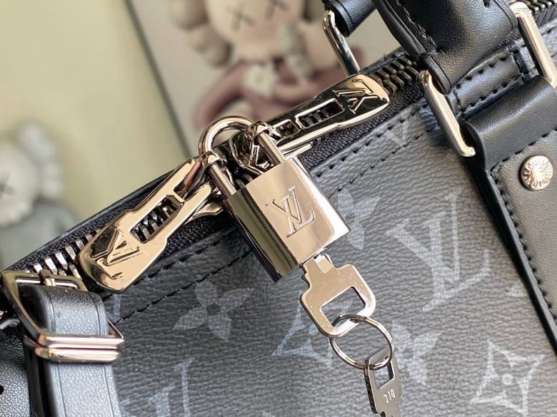 Сумка дорожняя Keepall Bandouliere 50 фото 5