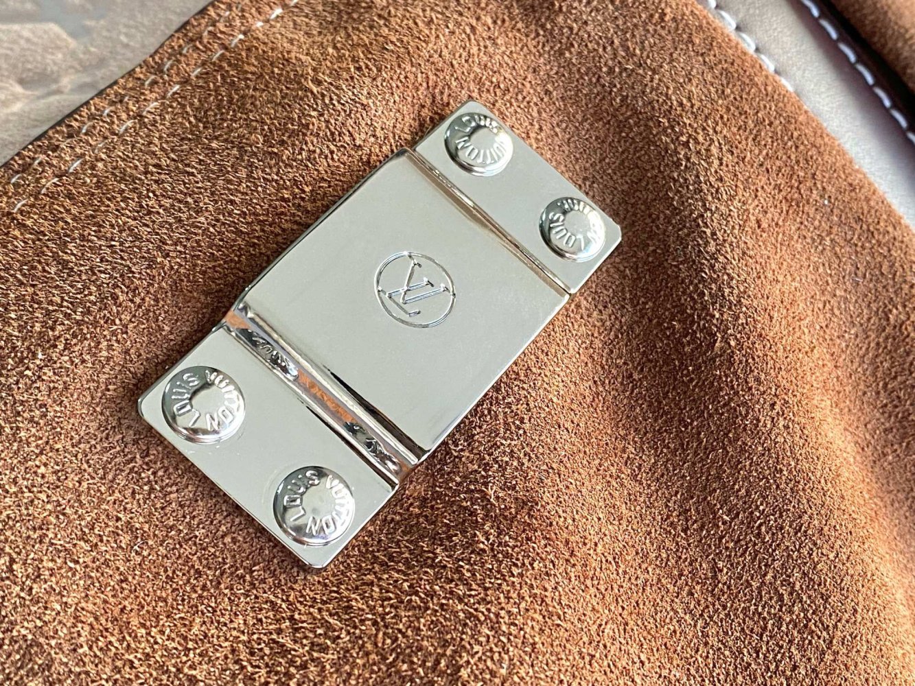 Сумка дорожняя Keepall Bandouliere 50 фото 6