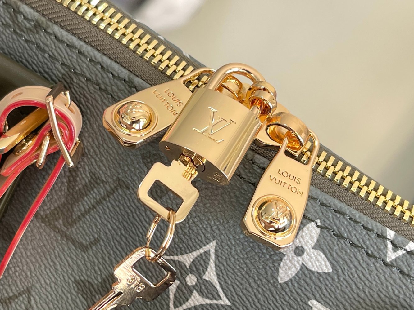 Сумка дорожняя Keepall Bandouliere 50 фото 7