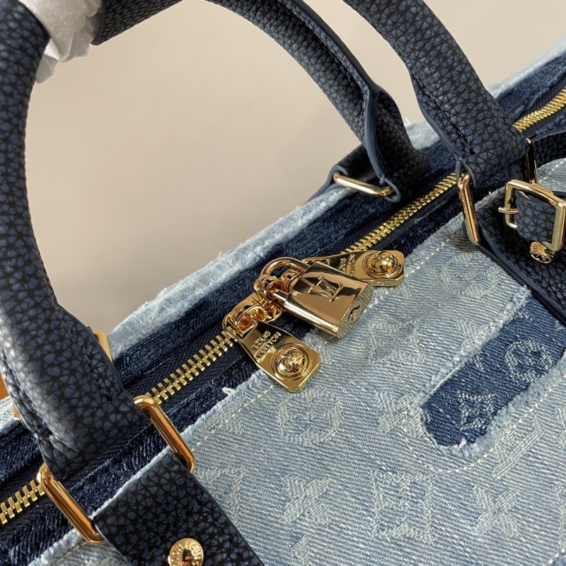 Сумка джинсовая дорожная Keepall Bandouliere 50 фото 6