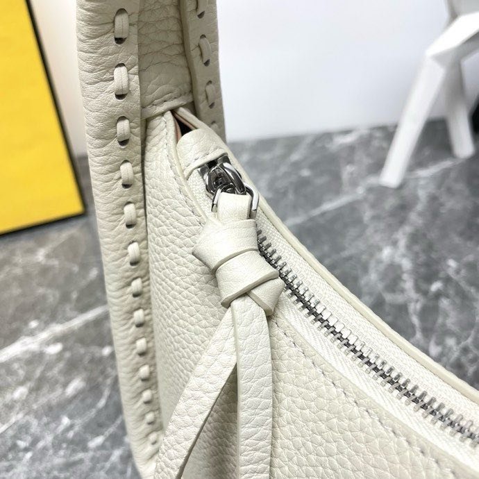 Сумка Fendessence 20 см фото 3