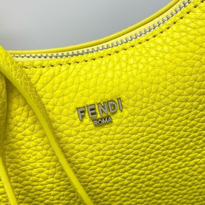 Сумка Fendessence 20 см фото 3