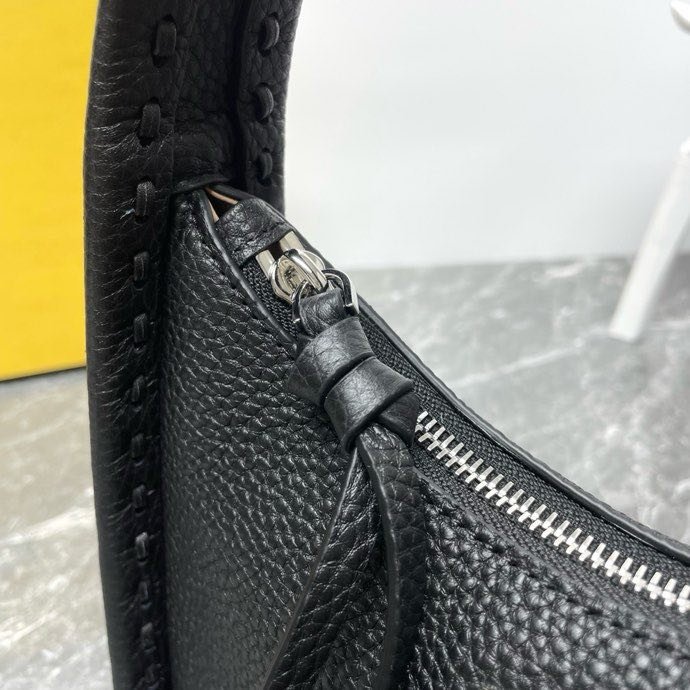 Сумка Fendessence 20 см фото 9