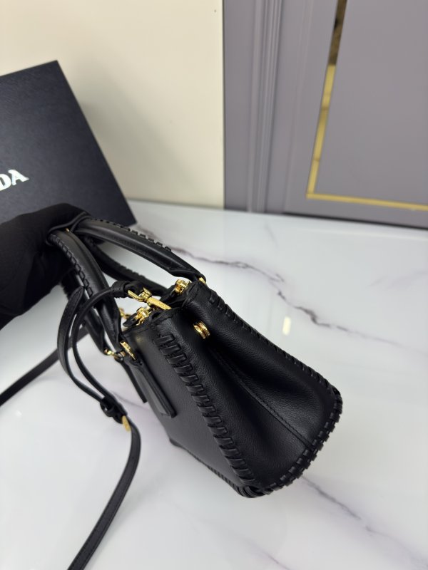 Сумка Galleria кожаная 21 см фото 6