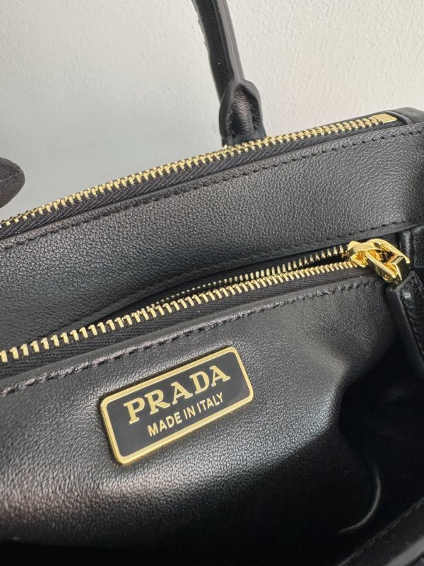 Сумка Galleria кожаная 21 см фото 9