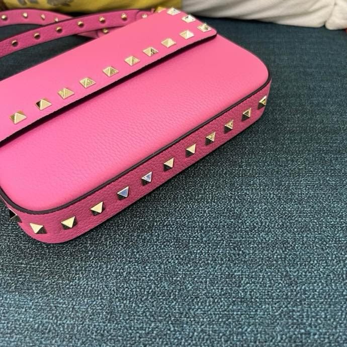 Сумка GARAVANI женская из зернистой кожи с заклёпками 19 см фото 2