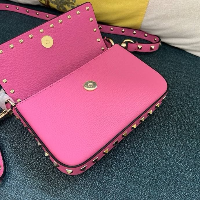 Сумка GARAVANI женская из зернистой кожи с заклёпками 19 см фото 5