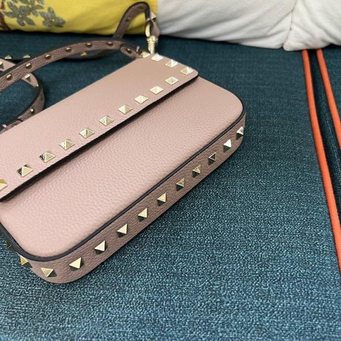 Сумка GARAVANI женская из зернистой кожи с заклёпками 19 см фото 8